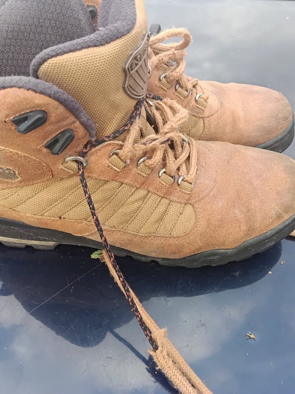 Vintage Rare Women's Kswiss Suede Tan Boots Size 9